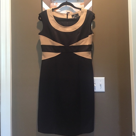 Ronni Nicole Dresses & Skirts - Black & Tan Dress